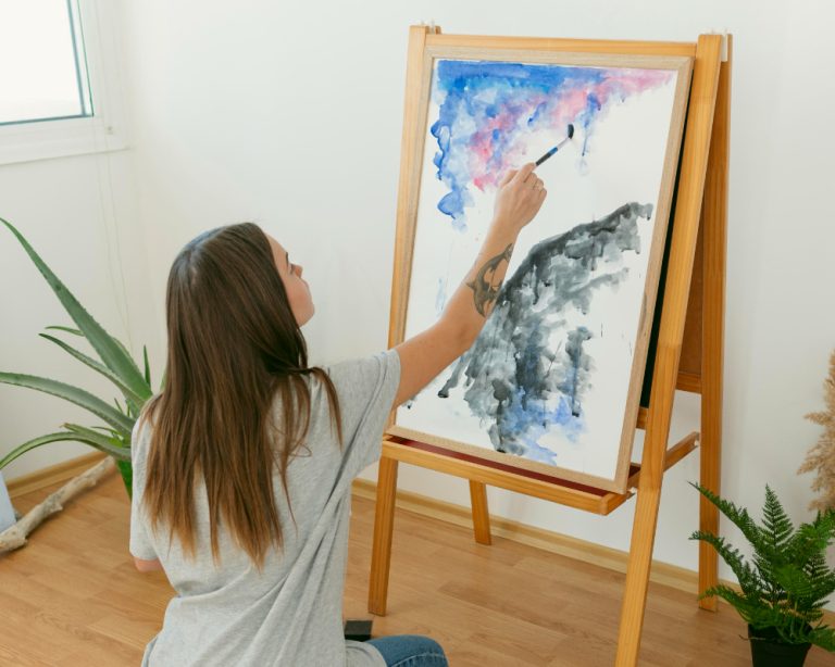 melukis di canvas