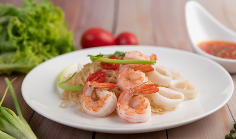 memasak udang