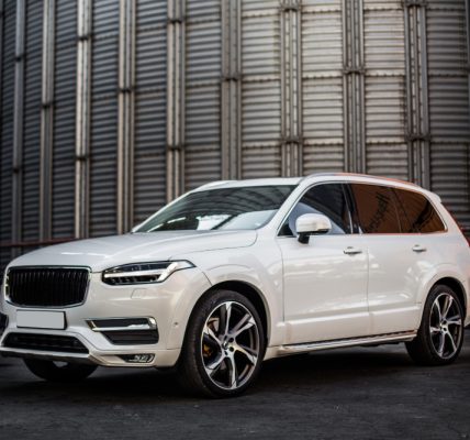 mobil SUV