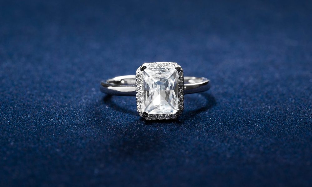 Moissanite