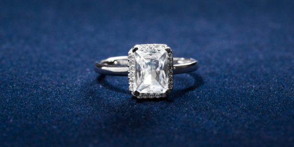 Moissanite