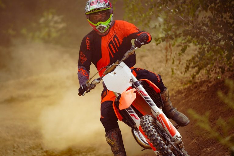 Motor trail