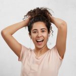 Merawat rambut curly